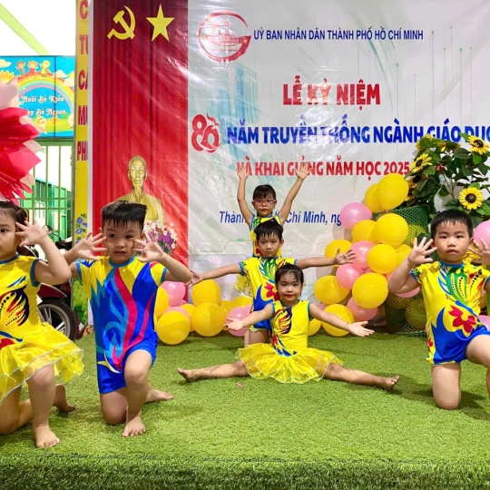 Trường Mầm Non Hoa Tầm Xuân